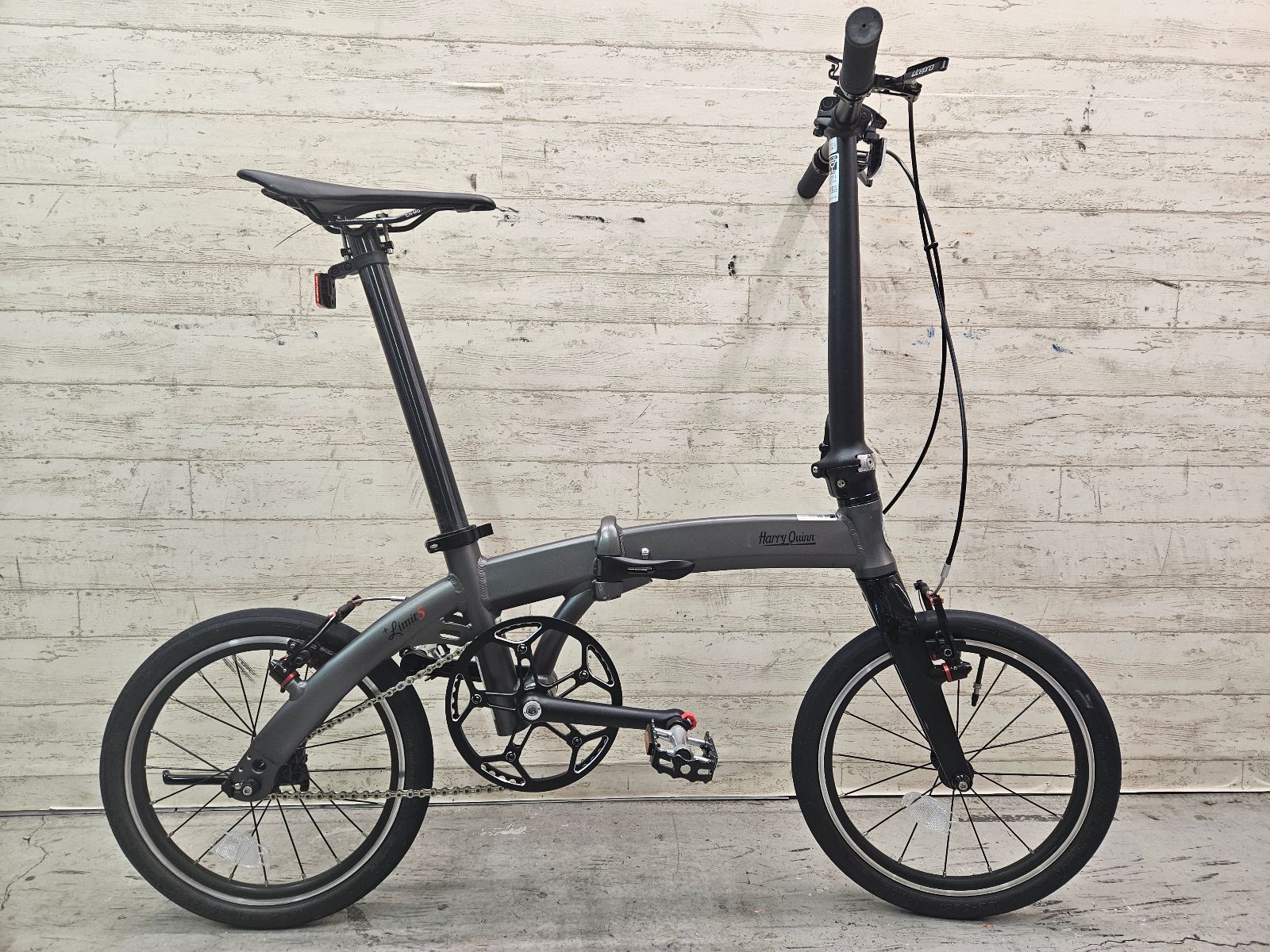 コグホーンOCTAGONオクタゴン 20X3.0インチ 6S Wサス付き折り畳み