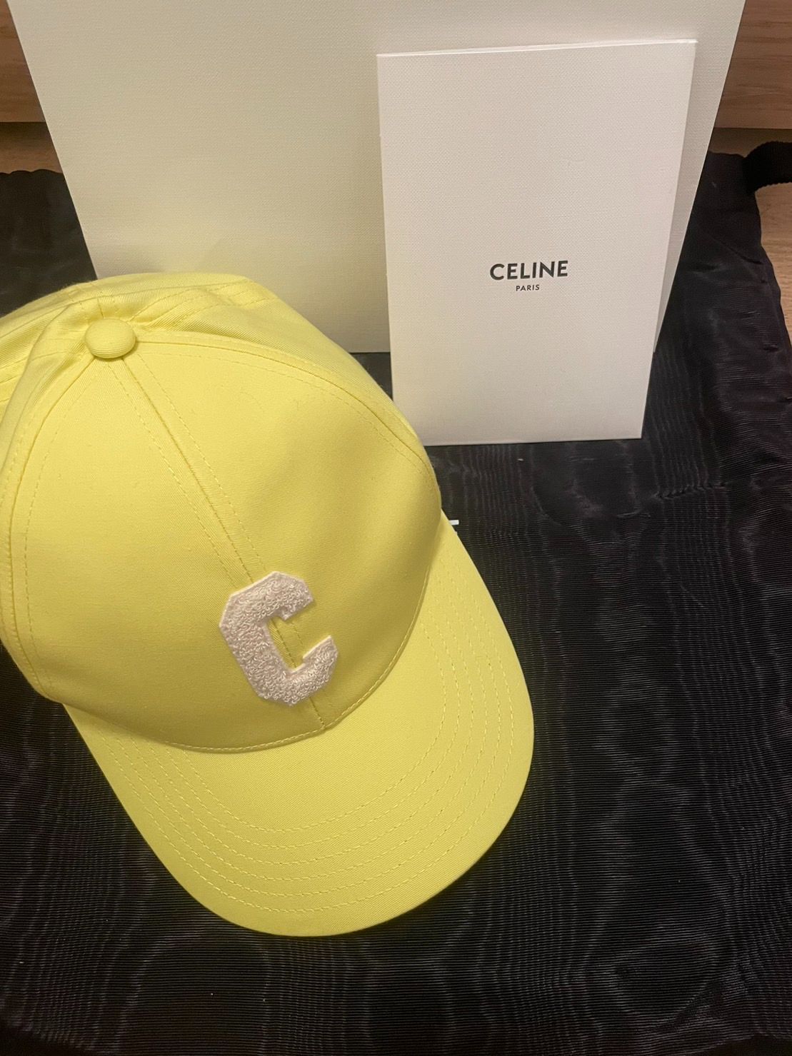 新品未使用☆CELINE イニシャル ベースボールキャップ イエロー S tic