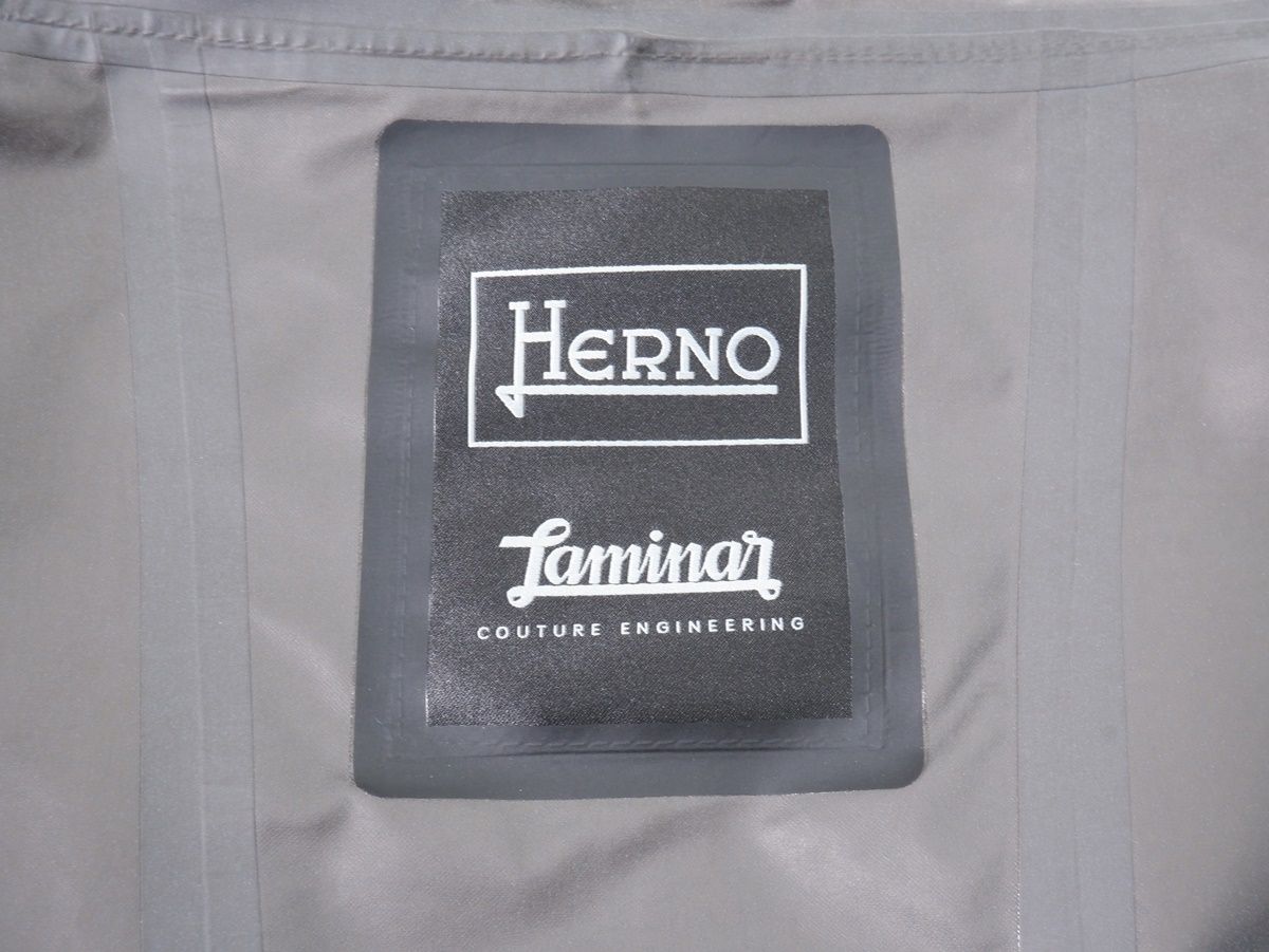 HERNO Laminarヘルノ ラミナー GC032DL GORE-TEX 2l hooded jacket  