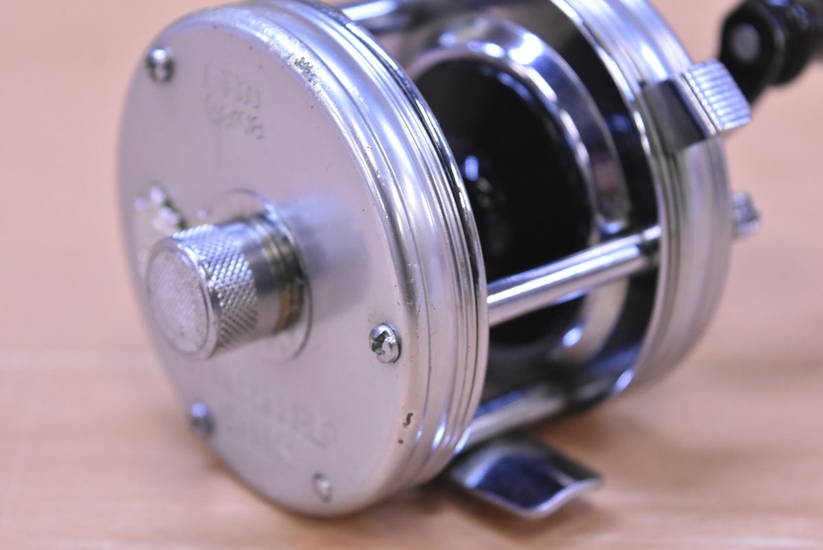 アブガルシア アンバサダー 4500CS 右 040004 Abu Garcia