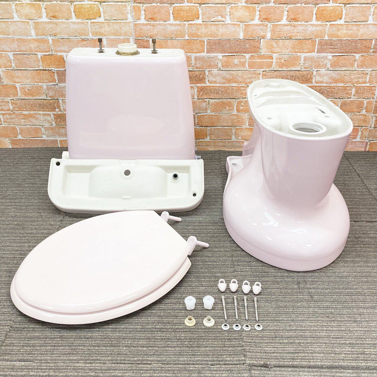  品 普通便座付 TOTO トイレ 洋式便器 床下排水 CZ 440 排水芯530 mm とタンク SZ 441 のセット SR 2 パステルピンク トイレ 住宅設備