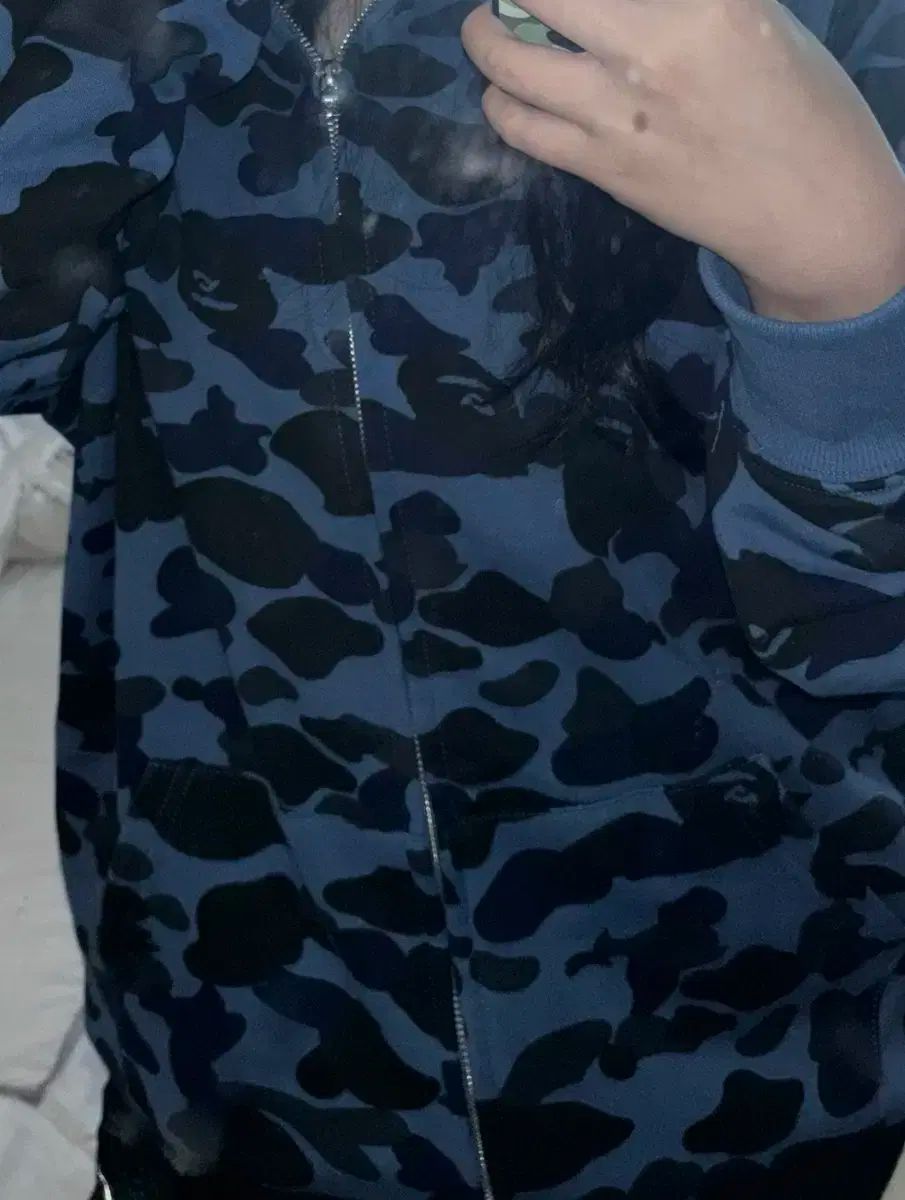 A BATHING APE(アベイシングエイプ) ダブルシャークフーディージップ