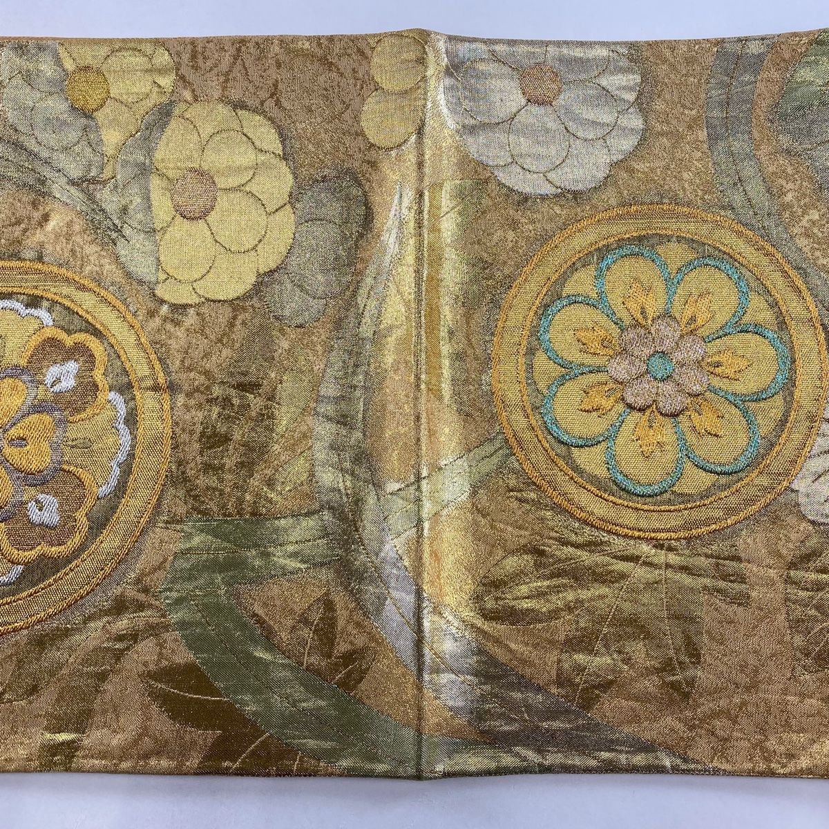 袋帯 秀品 蝶 華文 金銀糸 箔 金色 六通 正絹 【中古】 - メルカリ