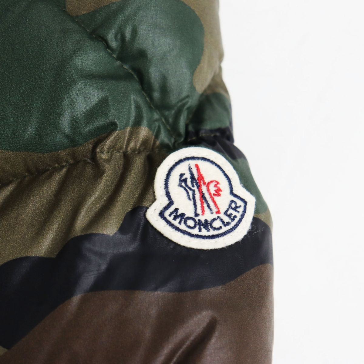 極美品○MONCLER モンクレール BLIER/ブリエ カモフラ/迷彩柄