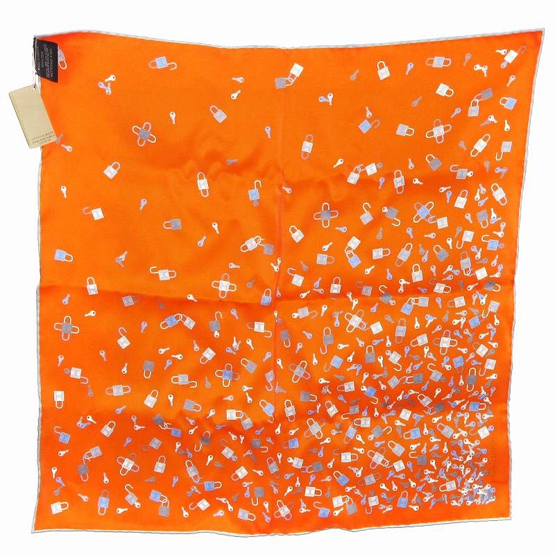 エルメス HERMES タグ付き ポケットチーフ45 ヌブリ・パ・ラ・クレ