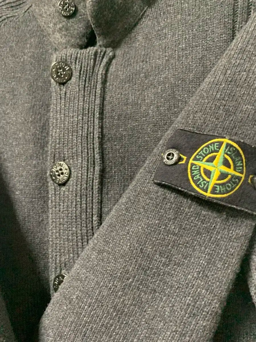 STONE ISLAND ストーンアイランド チャコールグレー カーディガン L