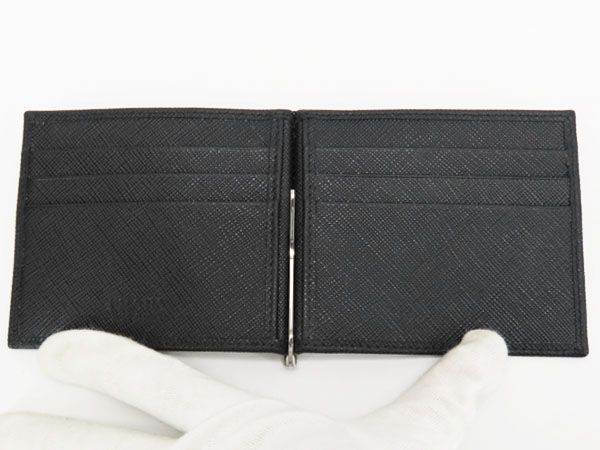 マネークリップ付き 二つ折り札入れ財布
