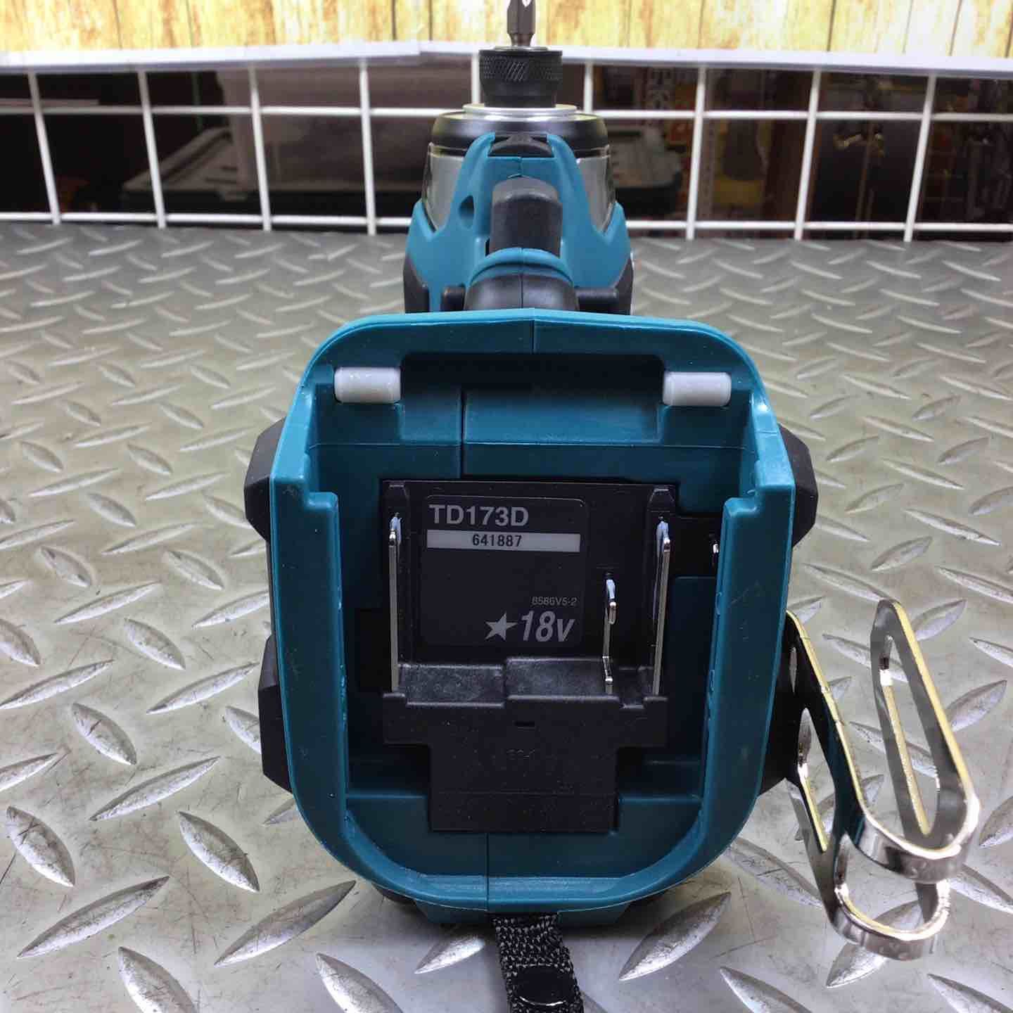 コードレスインパクトドライバー