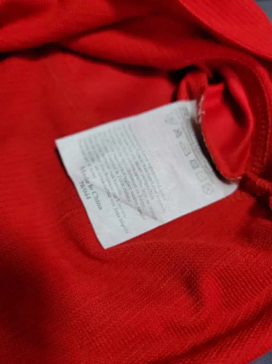 マンチェスターユナイテッド 00-02