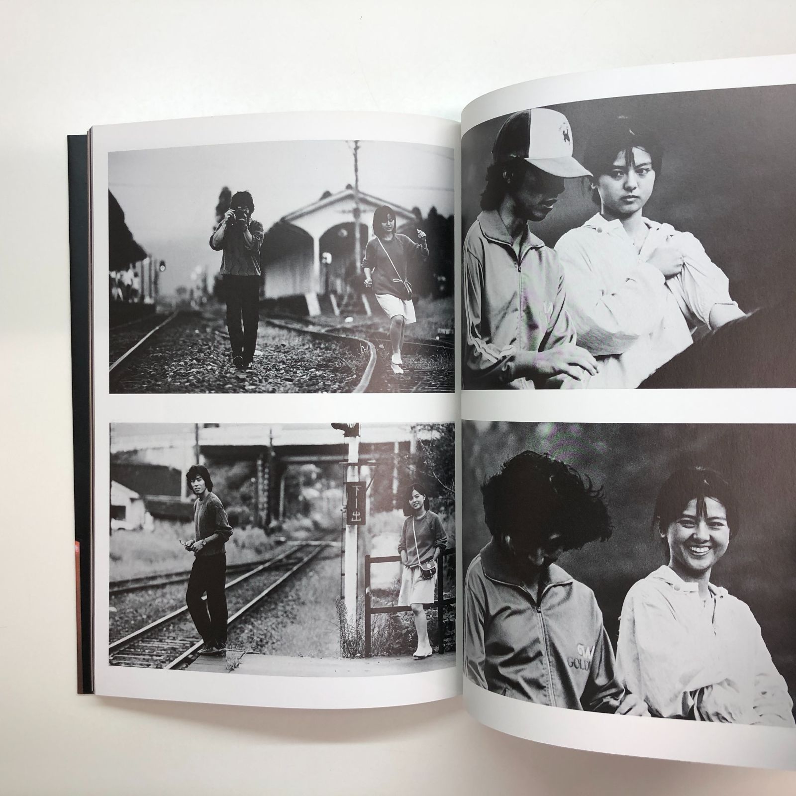 真田広之　愛蔵版写真集ー凛々たる遊戯～ Amazon.co.jp: ΦΦ 写真集 真田広之 愛蔵版写真集 凛々たる遊戯