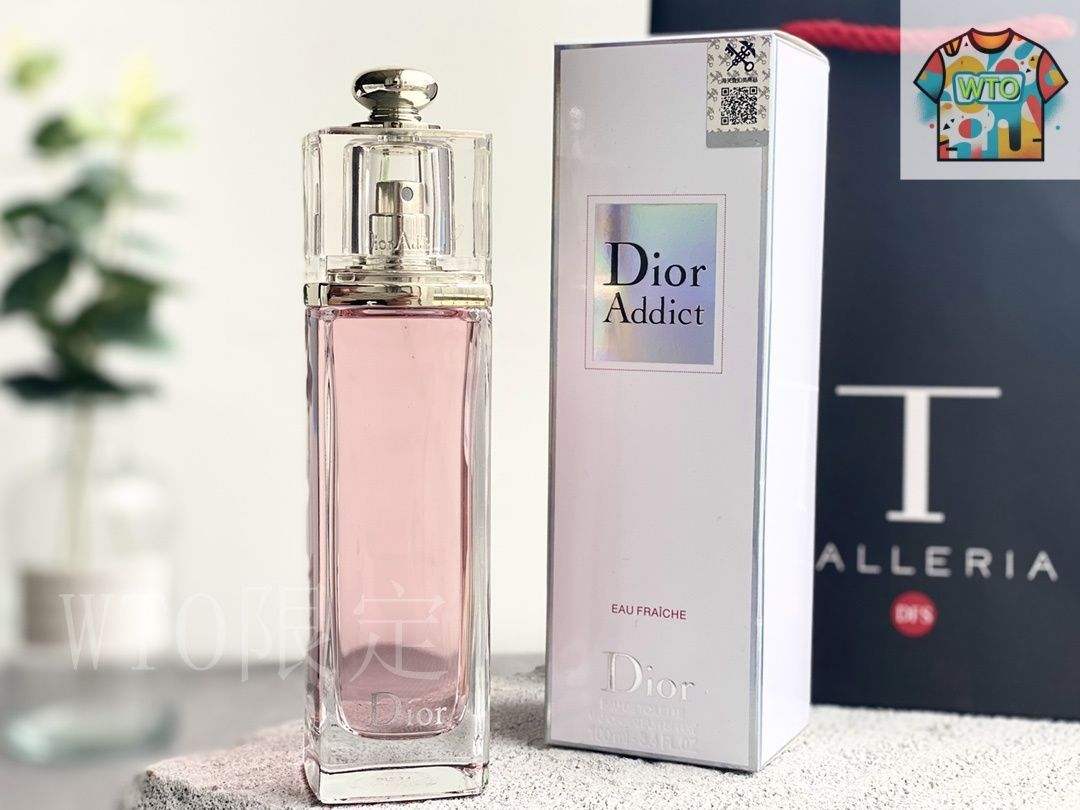 Dior ピュア コンティ エ au de parfum 100ml[香水]-1 - メルカリ