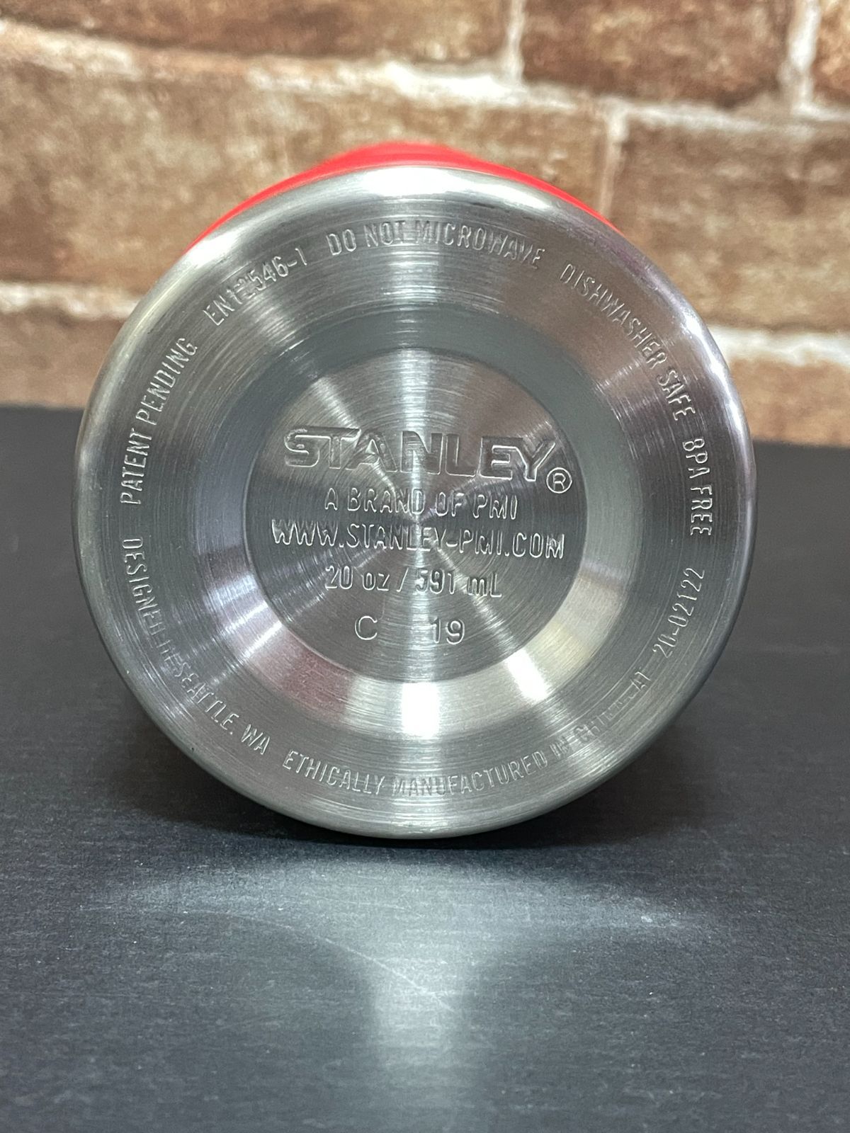 【最安値】supreme stanly 20ozクラシックボトル　59L Supreme STANLEY Classic Bottle 20oz シュプリーム スタンリー