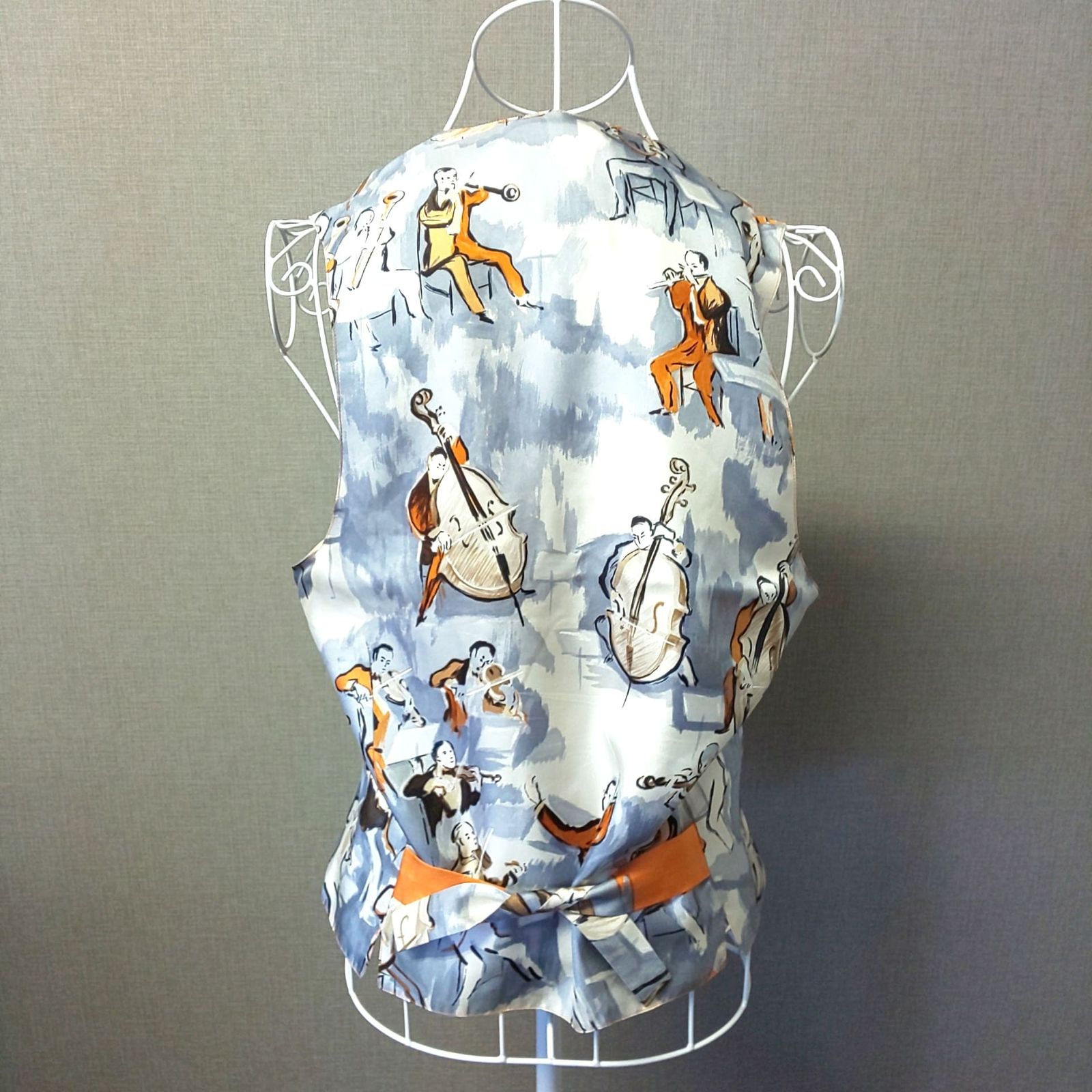 90’s HERMES ヴィンテージ エルメス シルクベスト HERMES - 美品 Vintage エルメス HERMES ベスト ジレ 総柄
