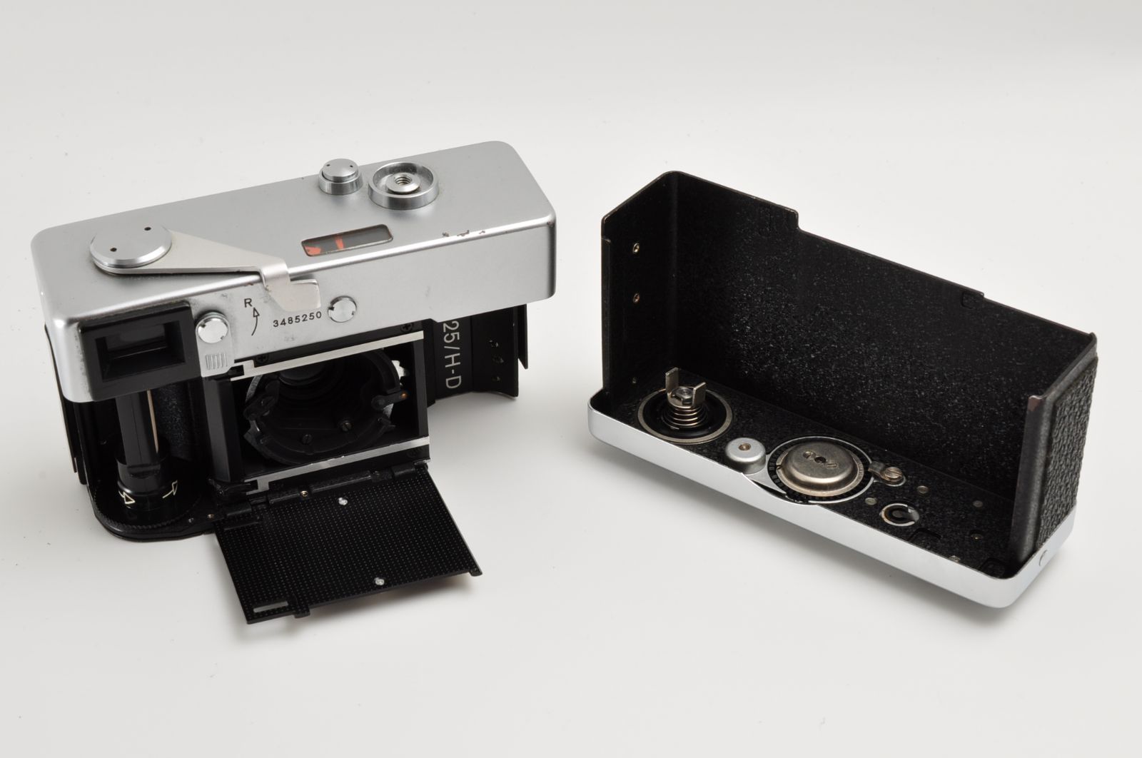 完動品】 ローライ Rollei 35 Tessar 40mm F3.5 シルバー