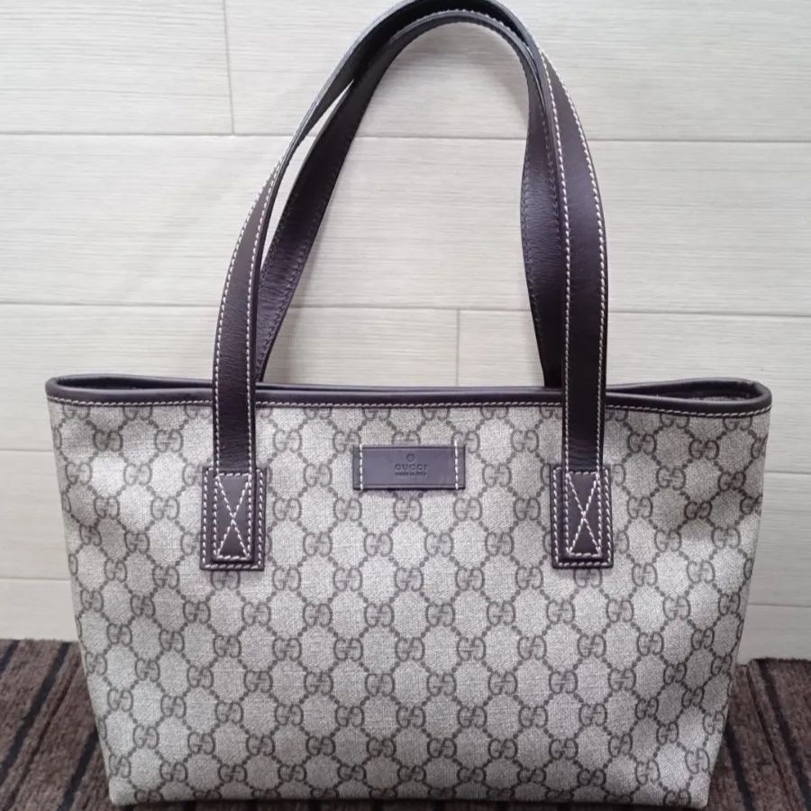 Gucci GGモノグラムバッグ美品
