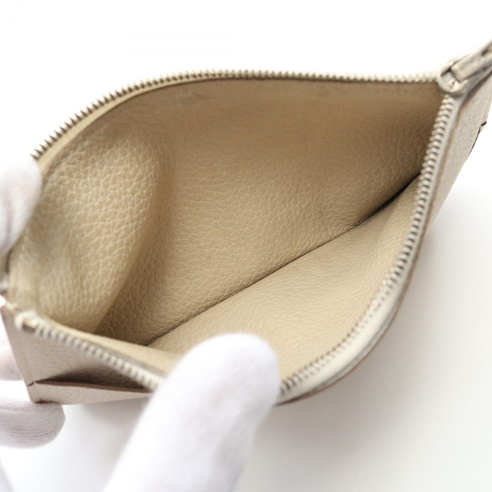 HERMES 二つ折り長財布