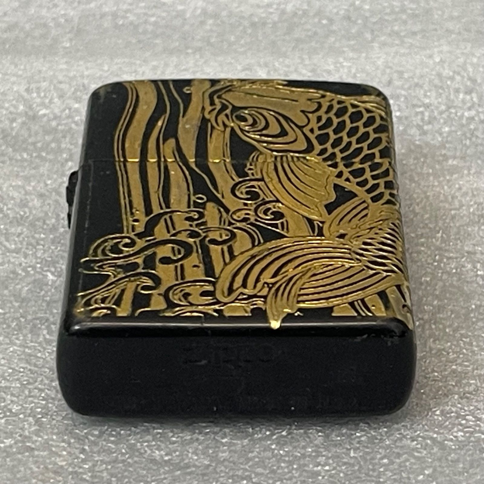 黒 金
