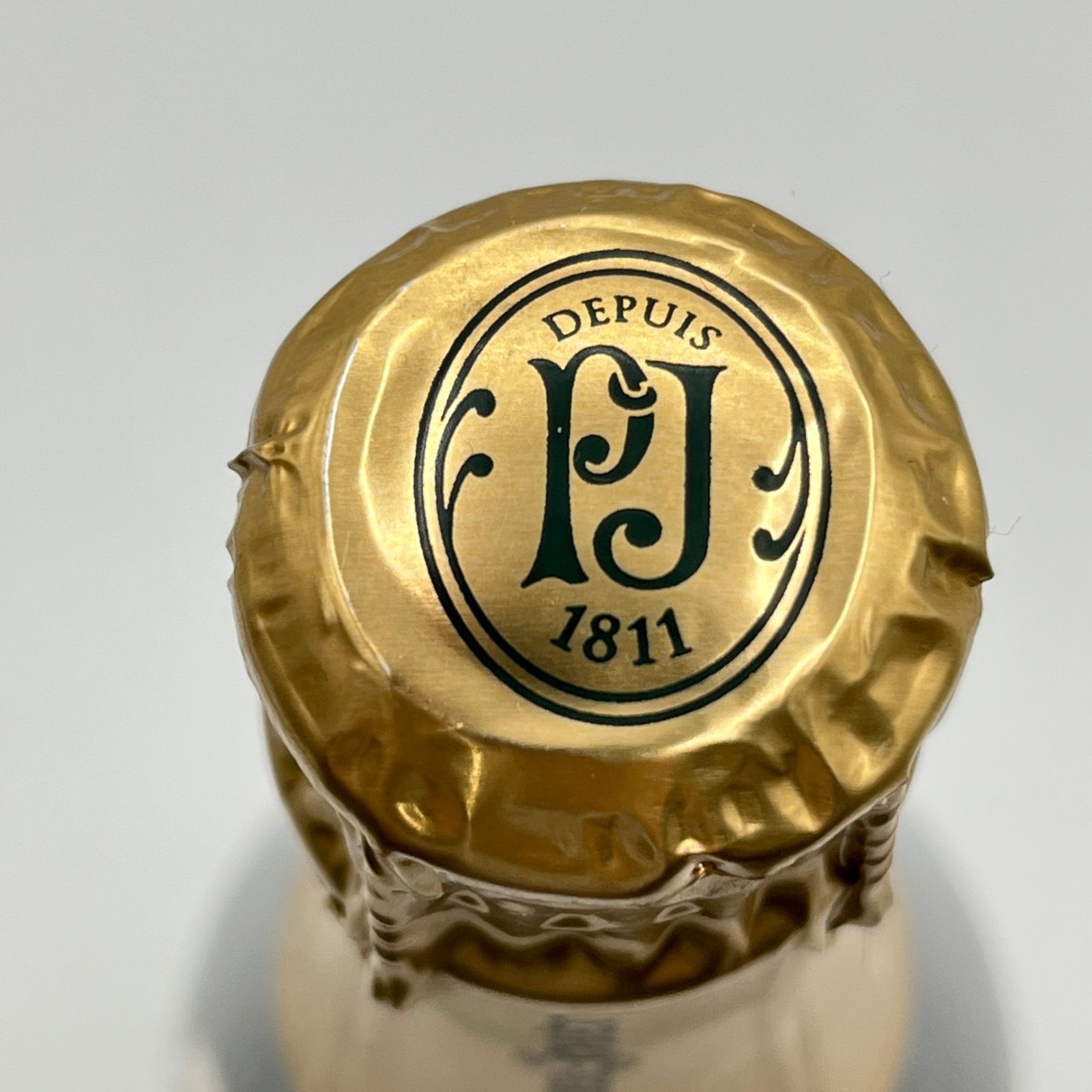 ロアーニャ バローロ ピラ 2015年 750ml 14%【H2】（ワインと