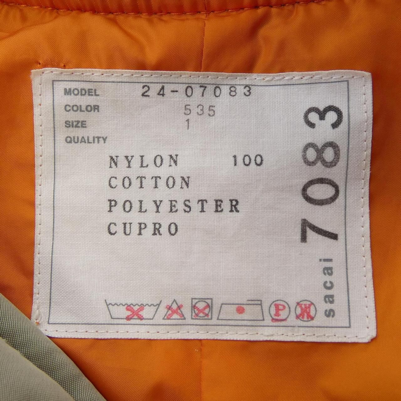 24-07083 ブルゾン