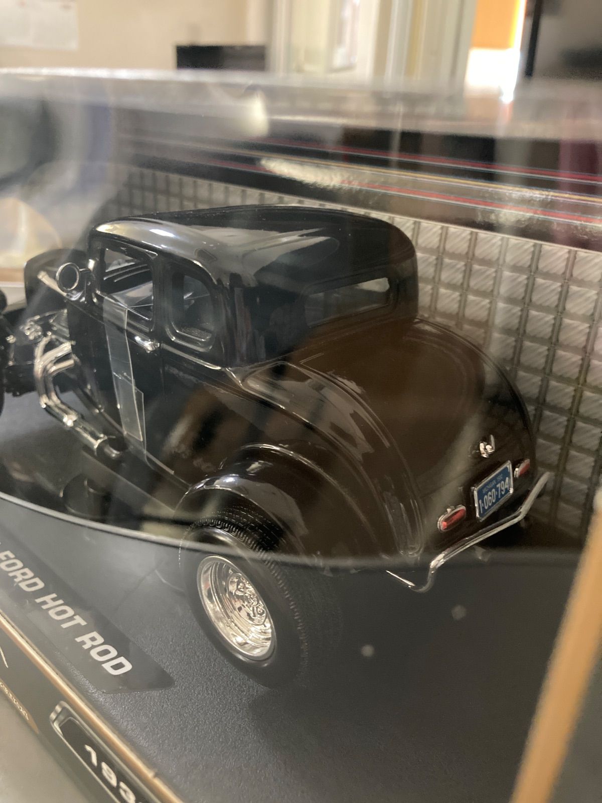 MotorMax （モーターマックス） 1932 Ford Hot Rod ブラック1/18