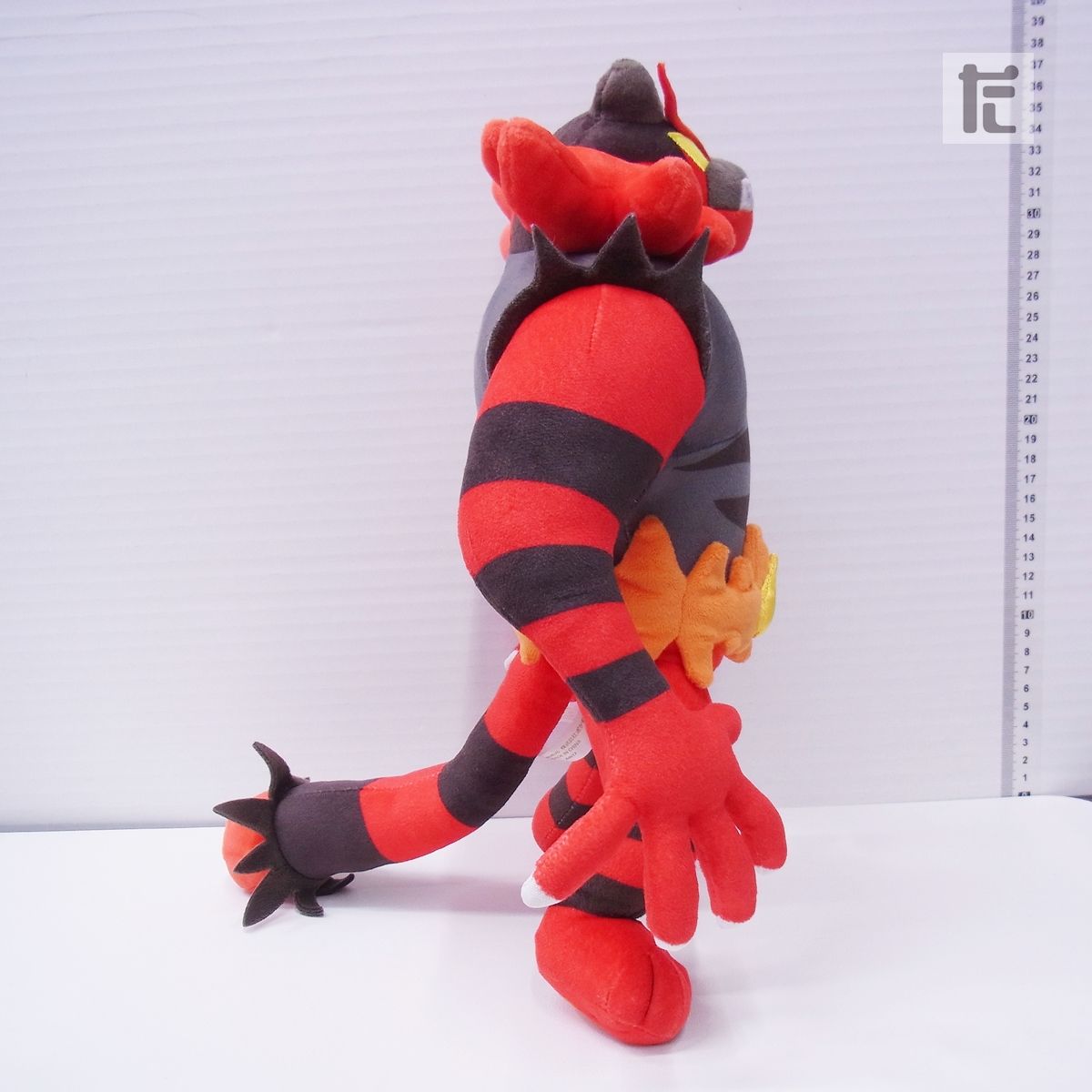 ポケモン★♥ガオガエン♥★ぬいぐるみ★ポケモンセンター★2017年 727 ぬいぐるみ Pokémon fit ガオガエン ｜【公式】ポケモン