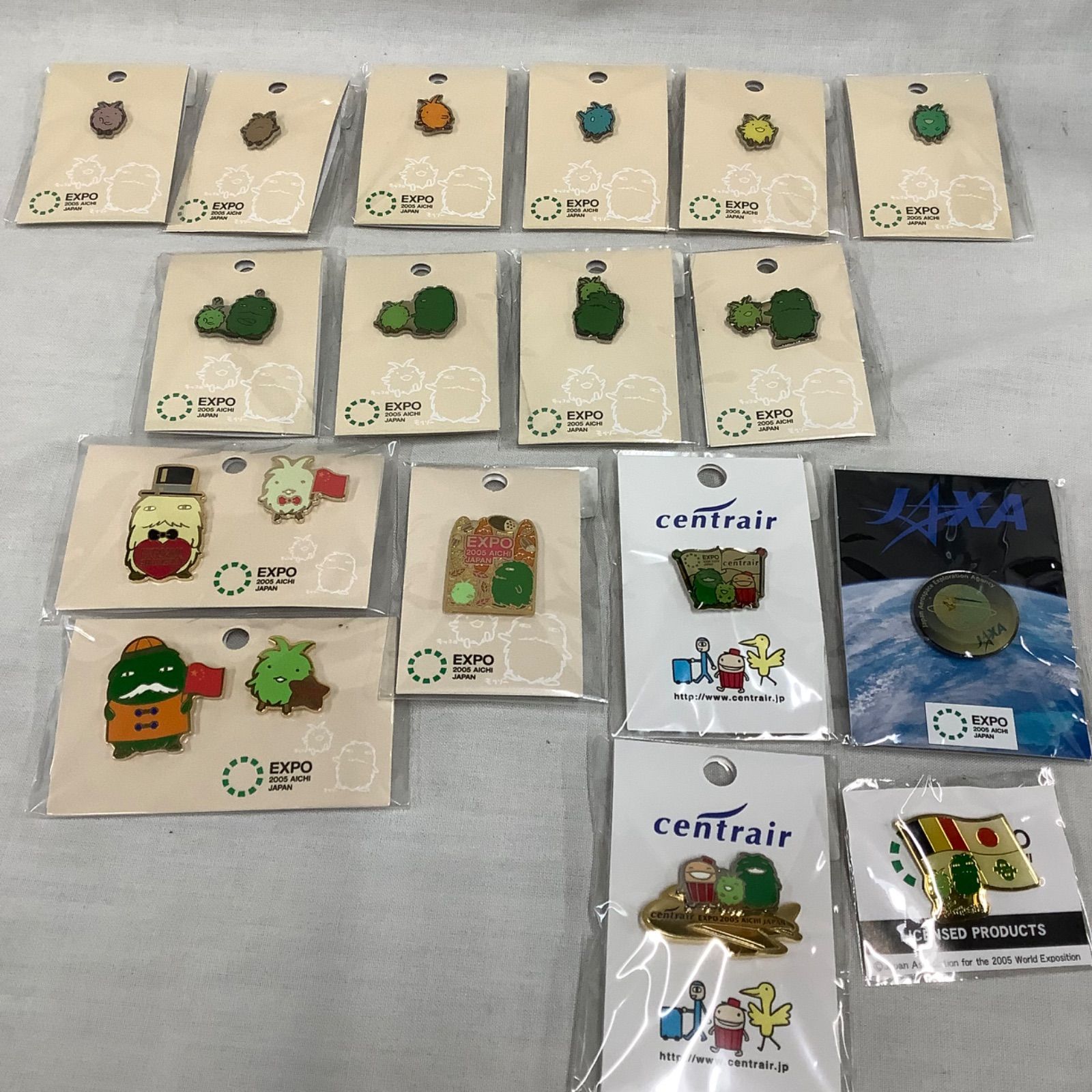 愛知万博 EXPO 2005 モリゾー キッコロ ピンバッジ 缶バッチ 24個 愛知万博 EXPO 2005 モリゾーキッコロ ピンバッチ まとめ売り