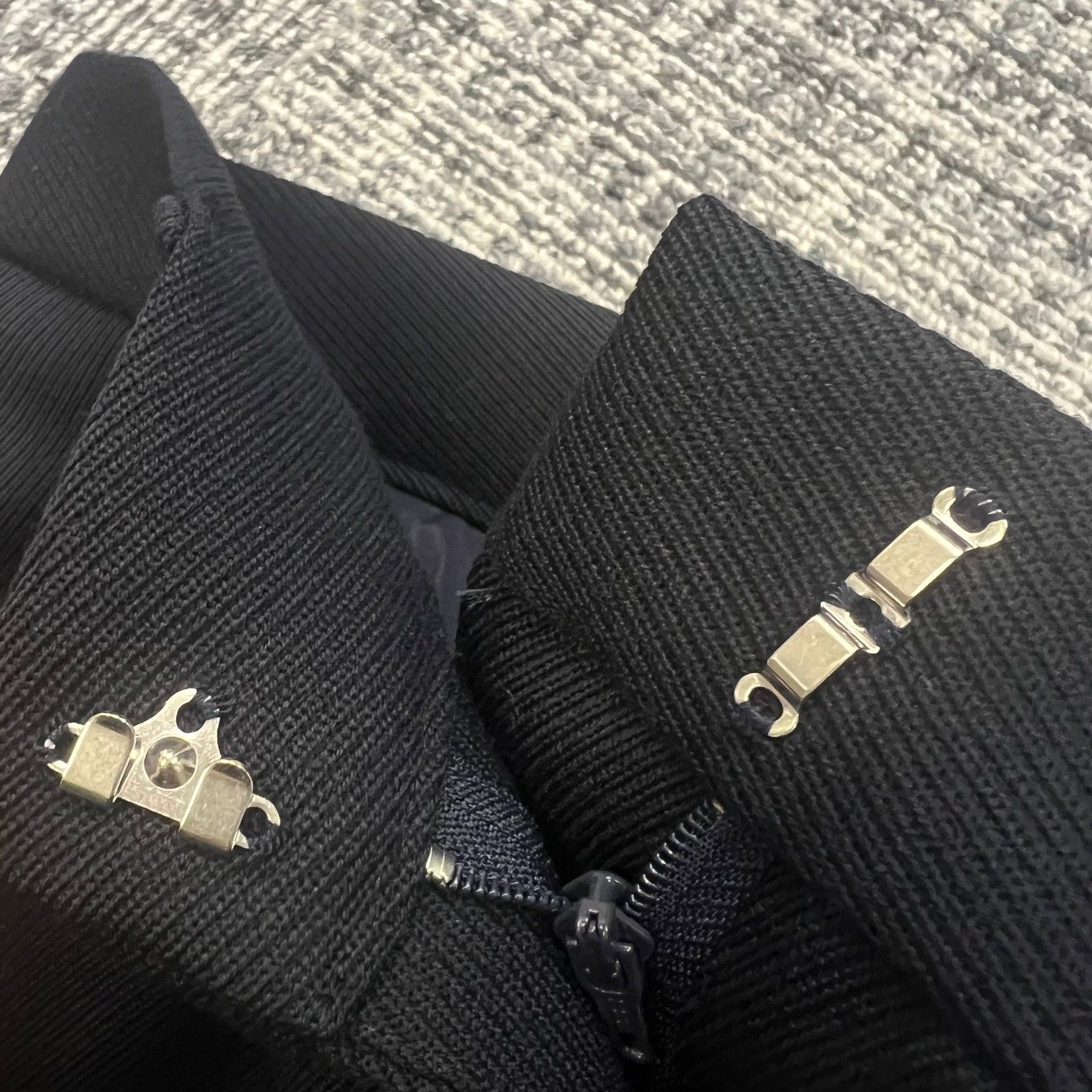 参考上代53900円 IHNN SLIM POCKET PANTS スリムポケットパンツ フ パンツ スラックス イン ID24A-PT01 ネイビー 38 699A1 DECORATOM_COM_BR