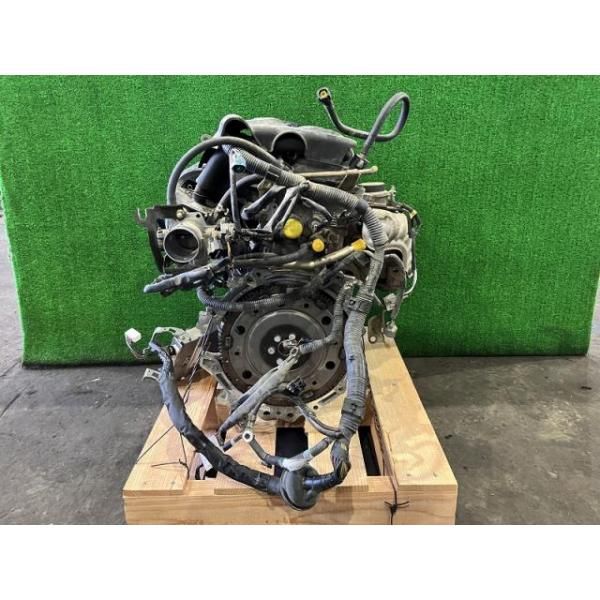 イスト NCP65 エンジンASSY F LエディションHID 4WD 19000-21631 057