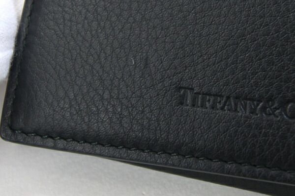 ティファニーの名刺入れ (ブラック)【未使用】 Tiffany & Co. - ティファニー 名刺入れ ブラック レザー 中古
