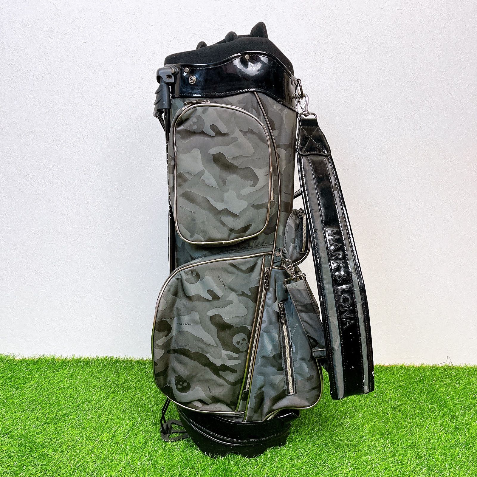 MARK&LONA★マーク&ロナ★ハイブランド品★9.0型★美品★スタンド MARK&LONA☆マーク&ロナ☆ハイブランド品☆9.0型☆美品☆スタンド