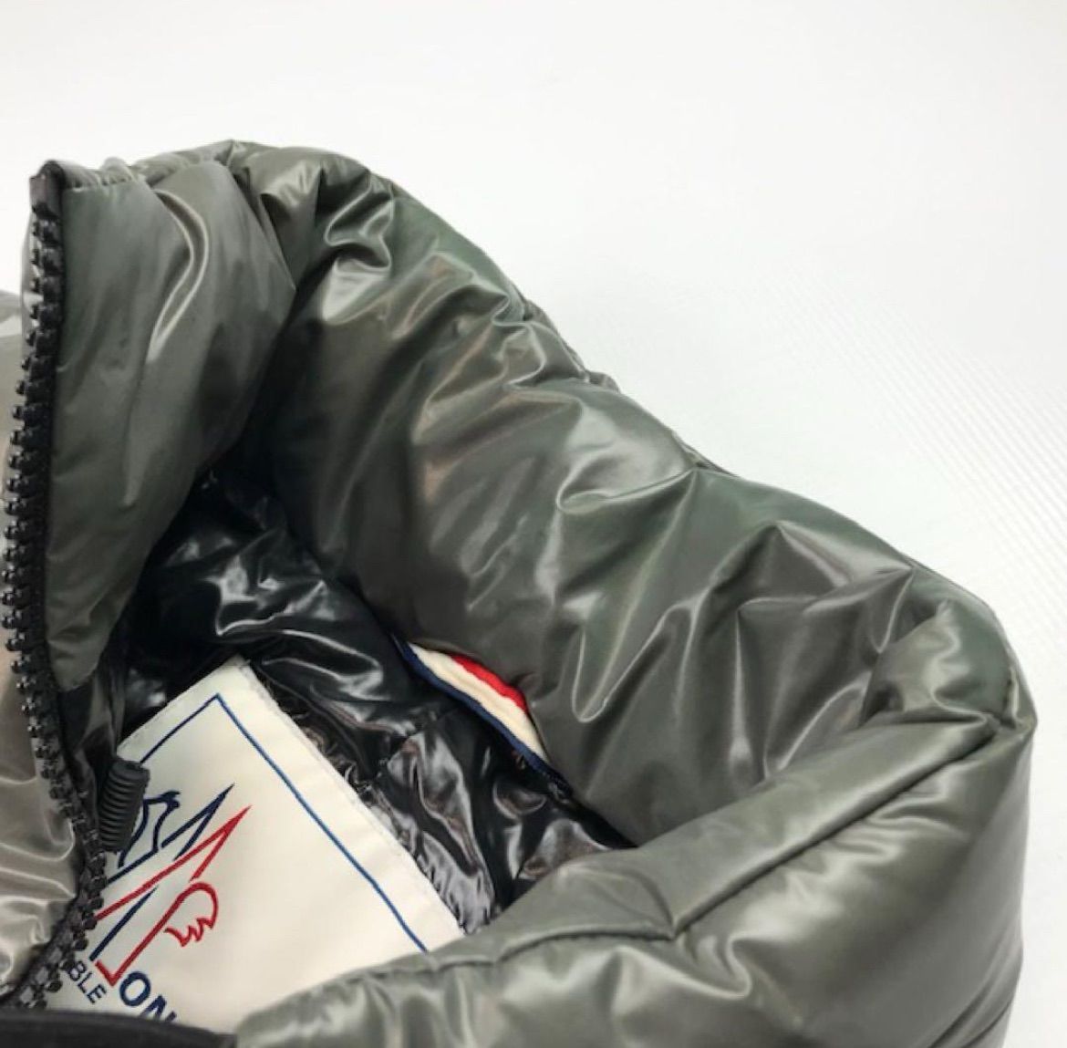 MONCLER☆モンクレール・GRENOBLE CHAMPAGNY レディース MONCLER☆モンクレール・GRENOBLE CHAMPAGNY レディース