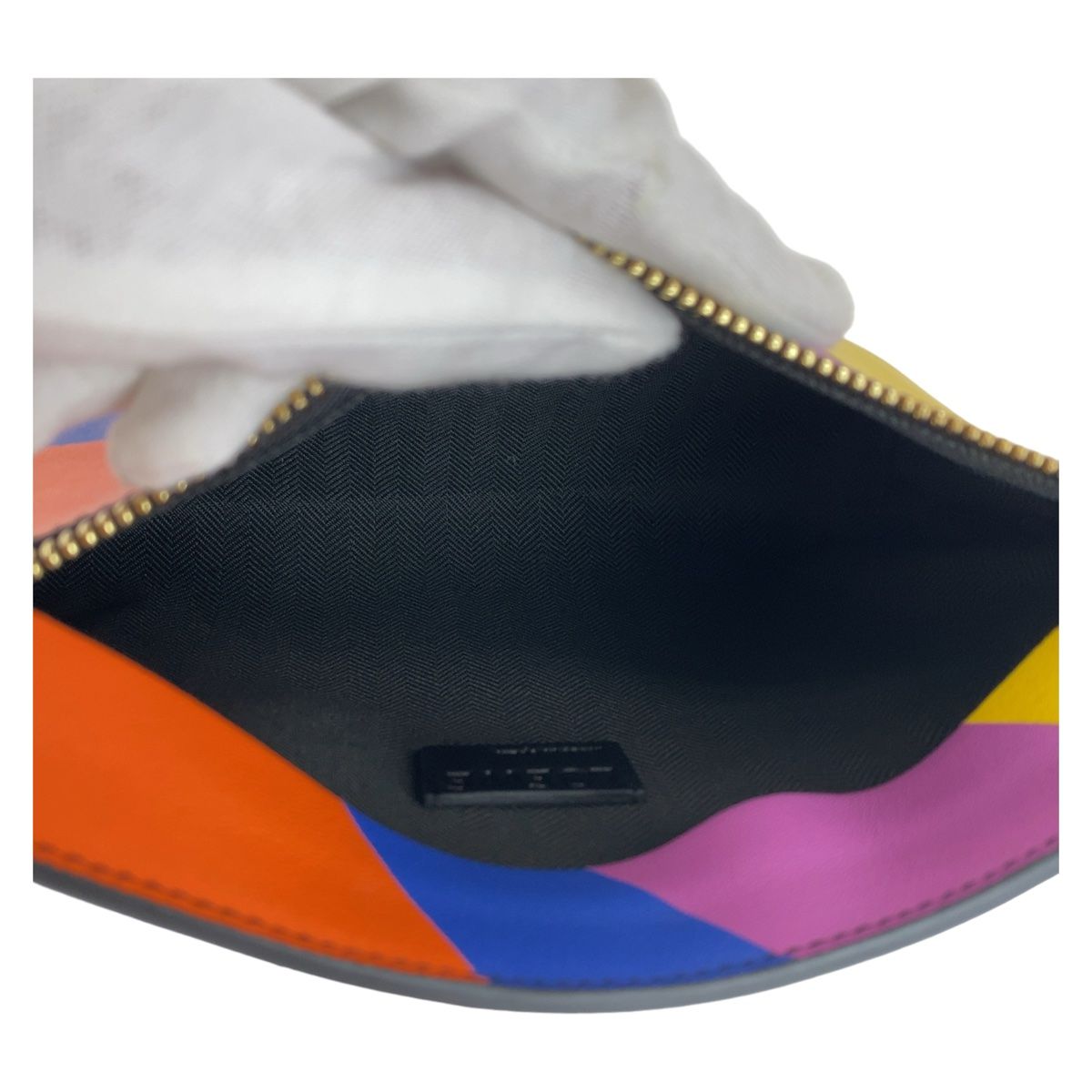 美品 LOEWE ロエベ アナグラム Tポーチ スタンプ マルチカラー