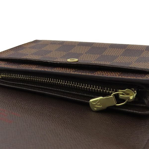 VUITTON 三つ折り財布