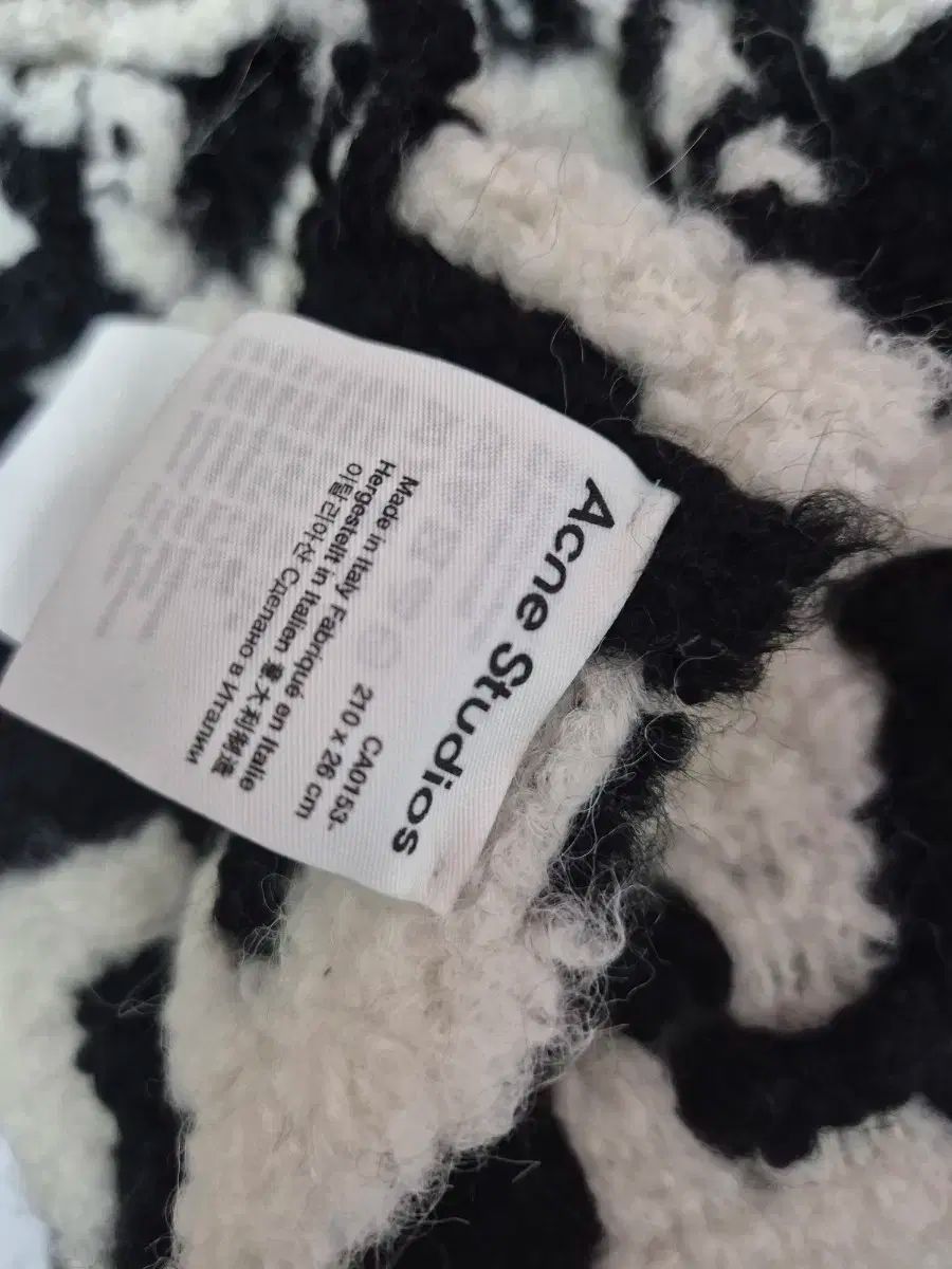 Acne studios マフラー　千鳥格子柄 千鳥格子 Acne Studios(アクネストゥディオス) 雑貨・小物