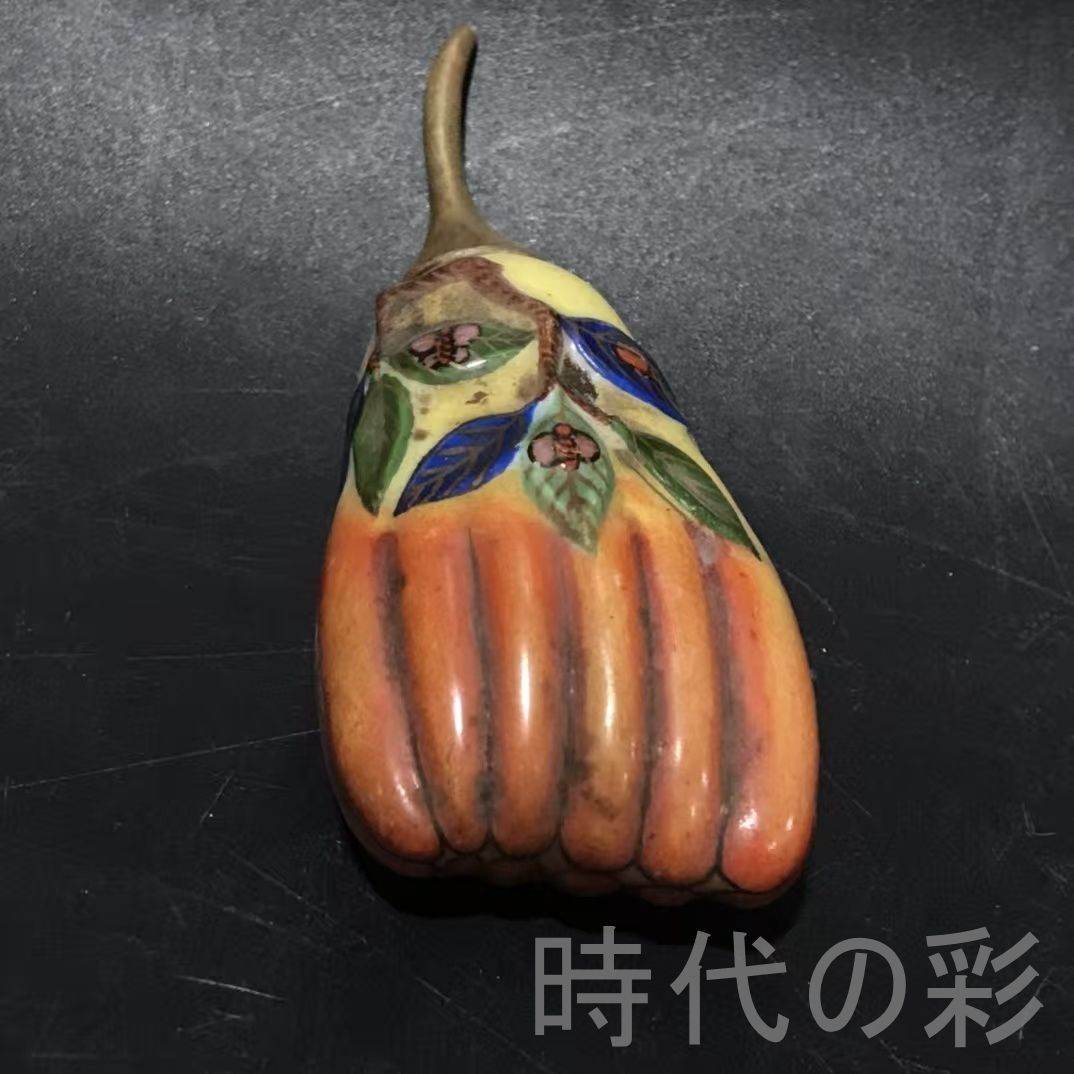 中国古玩 珍蔵 磁器 手描 金彩 佛手 鼻煙壺 瓷製 描金 精工細畫 清代風 唐物 古美術 骨董 コレクション 細密彫刻 R07092907