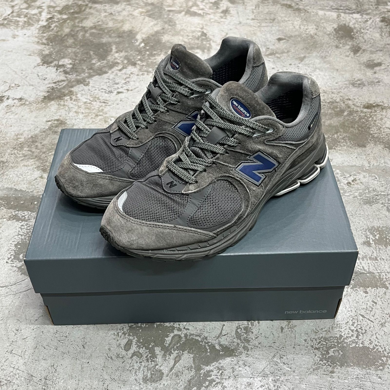 BEAMS × New Balance 2002R GORE-TEX NEW BALANCE BEAMS 別注 M2002RXE