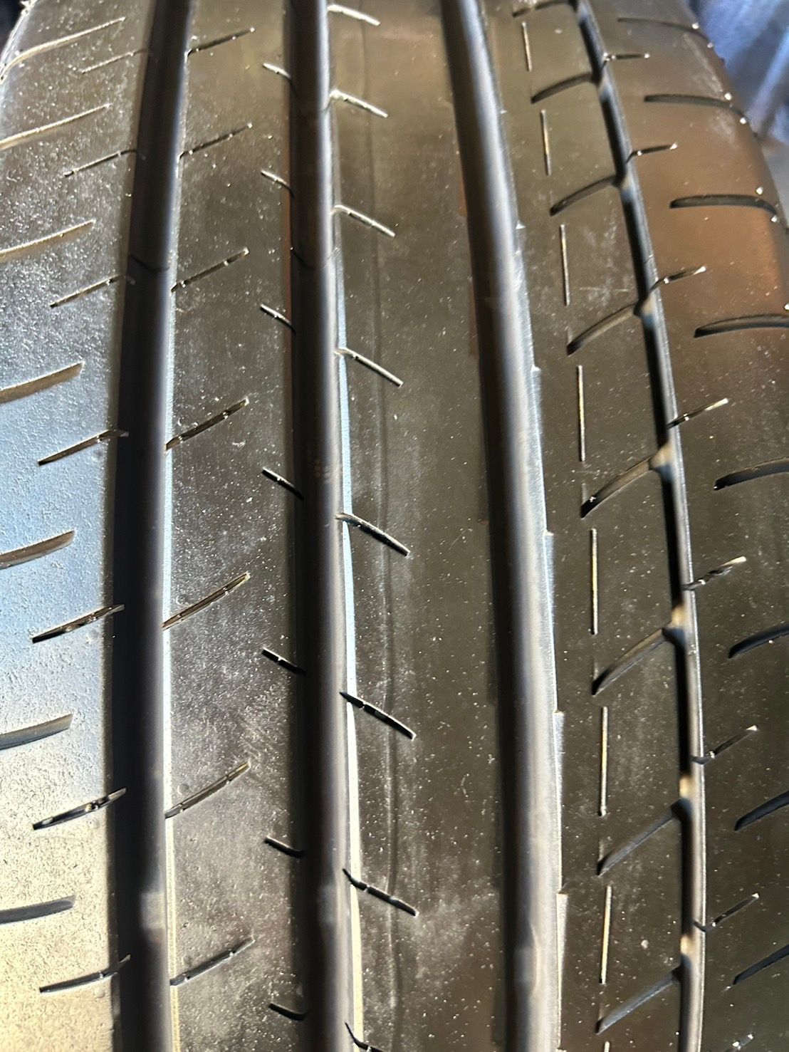 製造 溝8.5分山 YOKOHAMA BluEarth-GT 1本 195 50R19 ASP3261