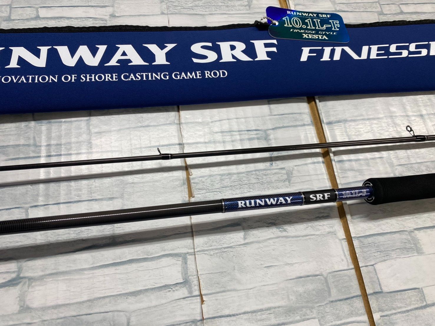 アウトレット品 ランウェイSRF 10.1L-Fフィネススタイル