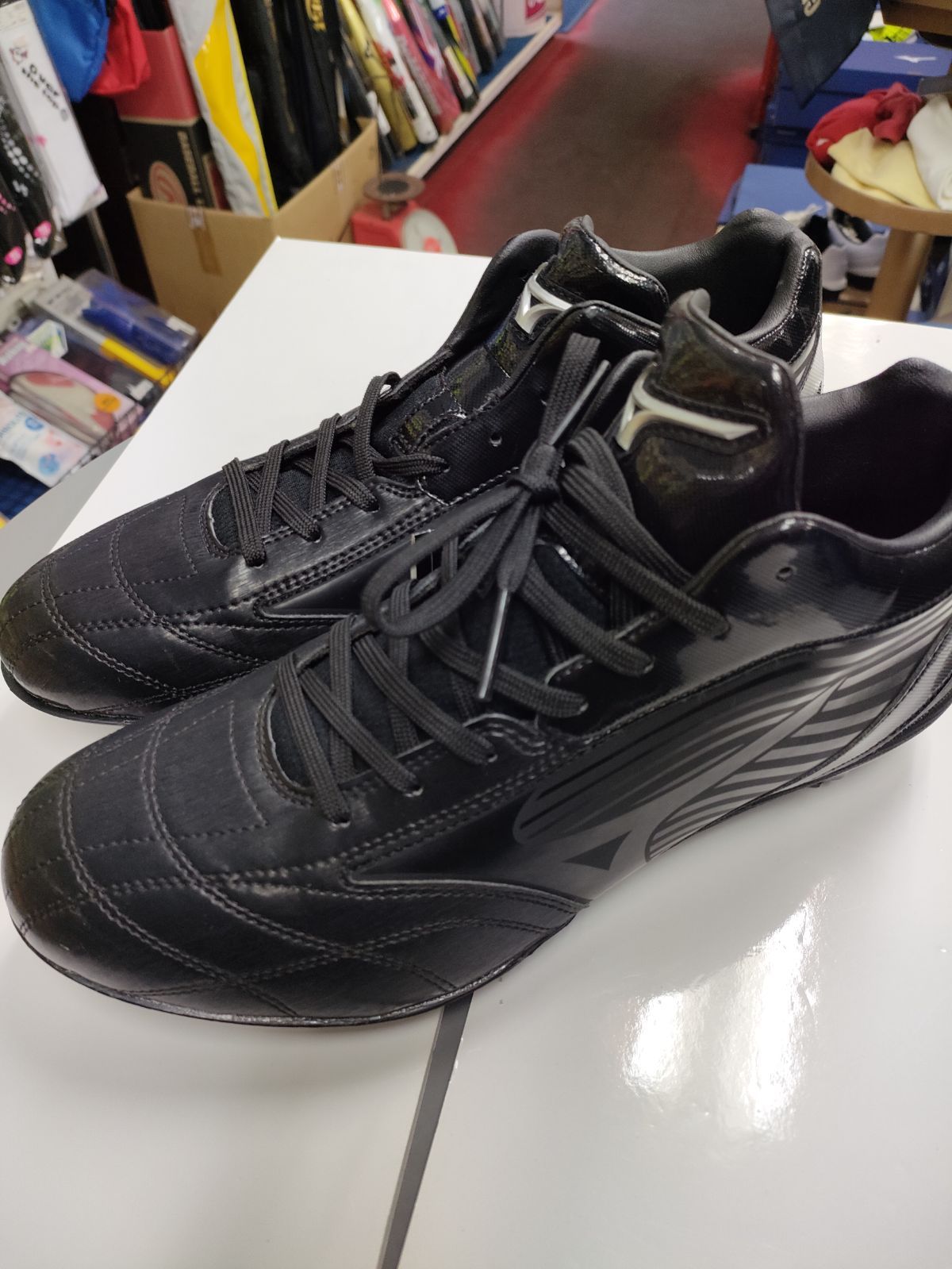 MIZUNOスパイク　ネクストクロス　ミドルカット MIZUNOスパイク ネクストクロスミドルカット - メルカリ