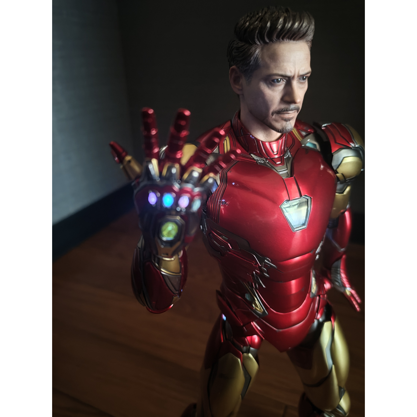 アイアンマン　ホットトイズ　マーク85　動作確認済　HOT TOYS　MARVEL