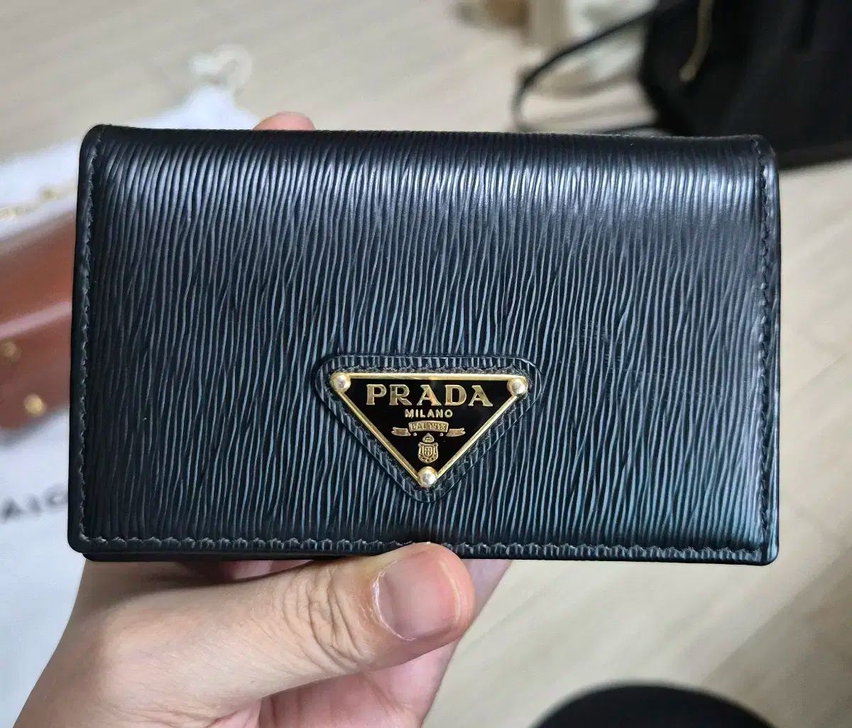 PRADA プラダ サフィアーノ カードウォレット 名刺入れ 金具 付属品完備