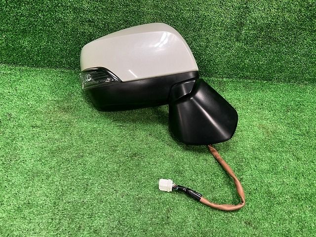 インプレッサ GP7 右サイドミラー ドアミラー スポーツ2.0I-Sアイサイト 4WD ミツバ VB21 91036FJ022 37J