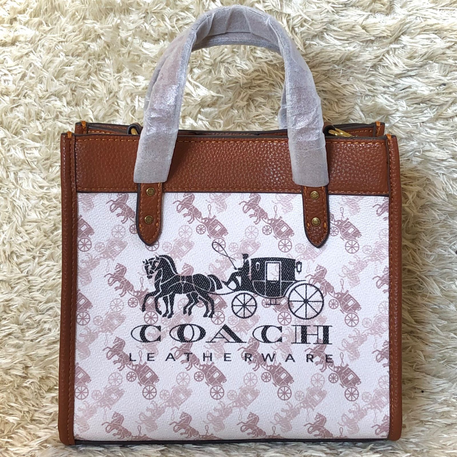 返品不可】 新品、未使用 【新品未使用】coach コーチ ハンドバッグ