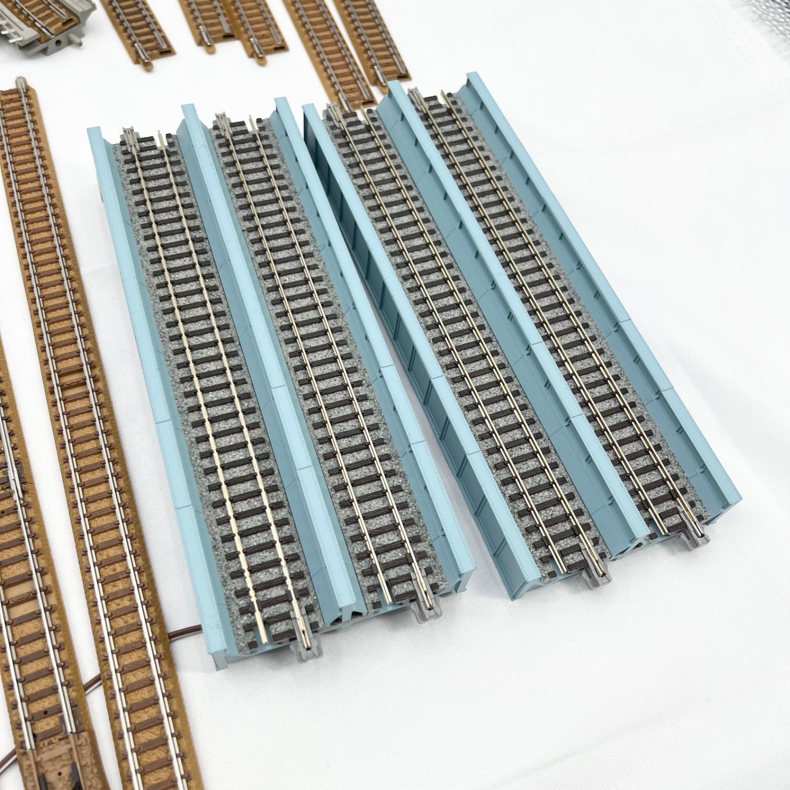 鉄道模型 レールセット Nゲージ TOMIX? KATO? 曲線 直線 複 鉄道模型 レールセット 現状品 Nゲージ TOMIX? KATO? 曲線 直線