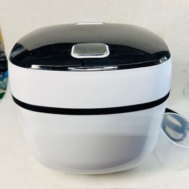 動作確認済】【中古】本体のみ KOM 3合炊き マイコン式 炊飯器