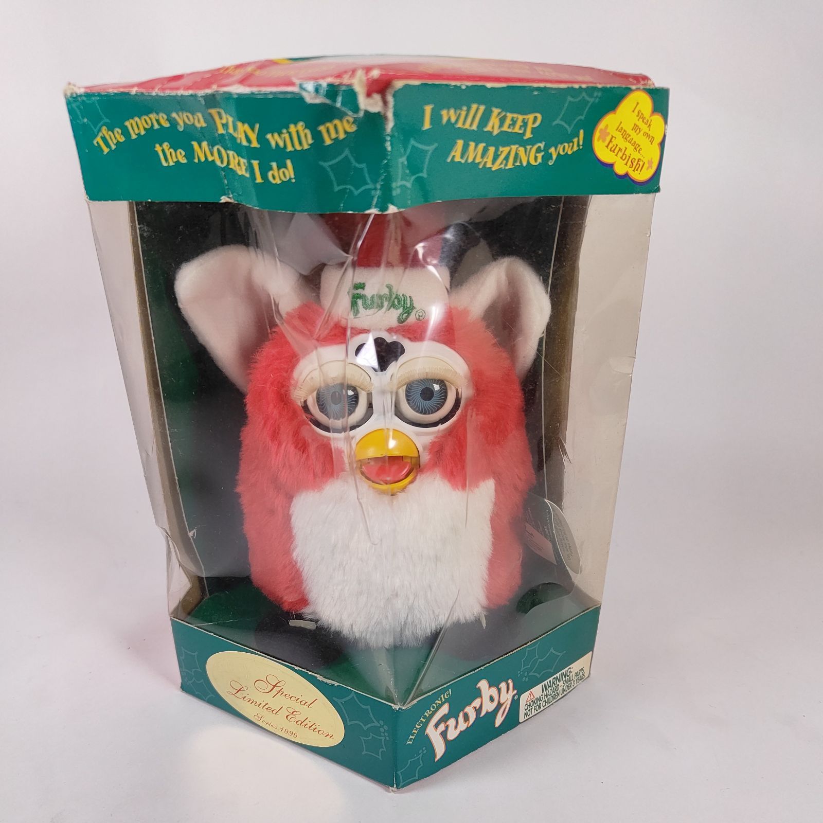 ファービー Furby クリスマス 限定版 赤白　英語版 ☆【未使用】 ファービー クリスマス 限定版 赤×白 英語版 ☆ - メルカリ