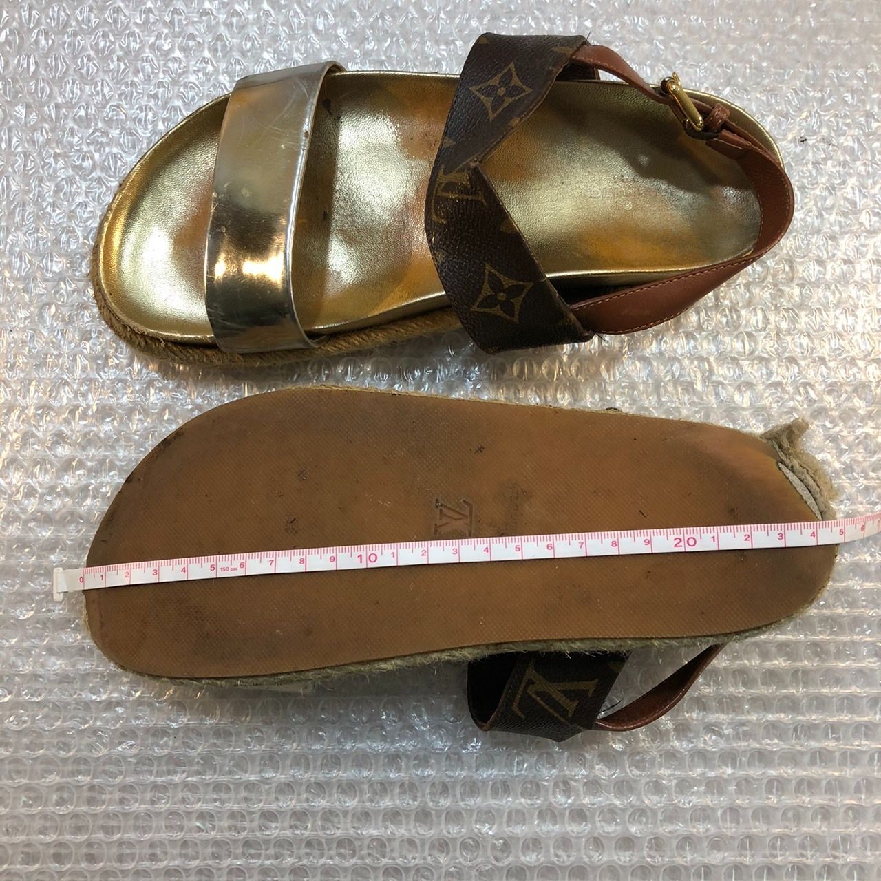 LOUIS VUITTON 24.5cmサンダル ルイヴィトン - メルカリ