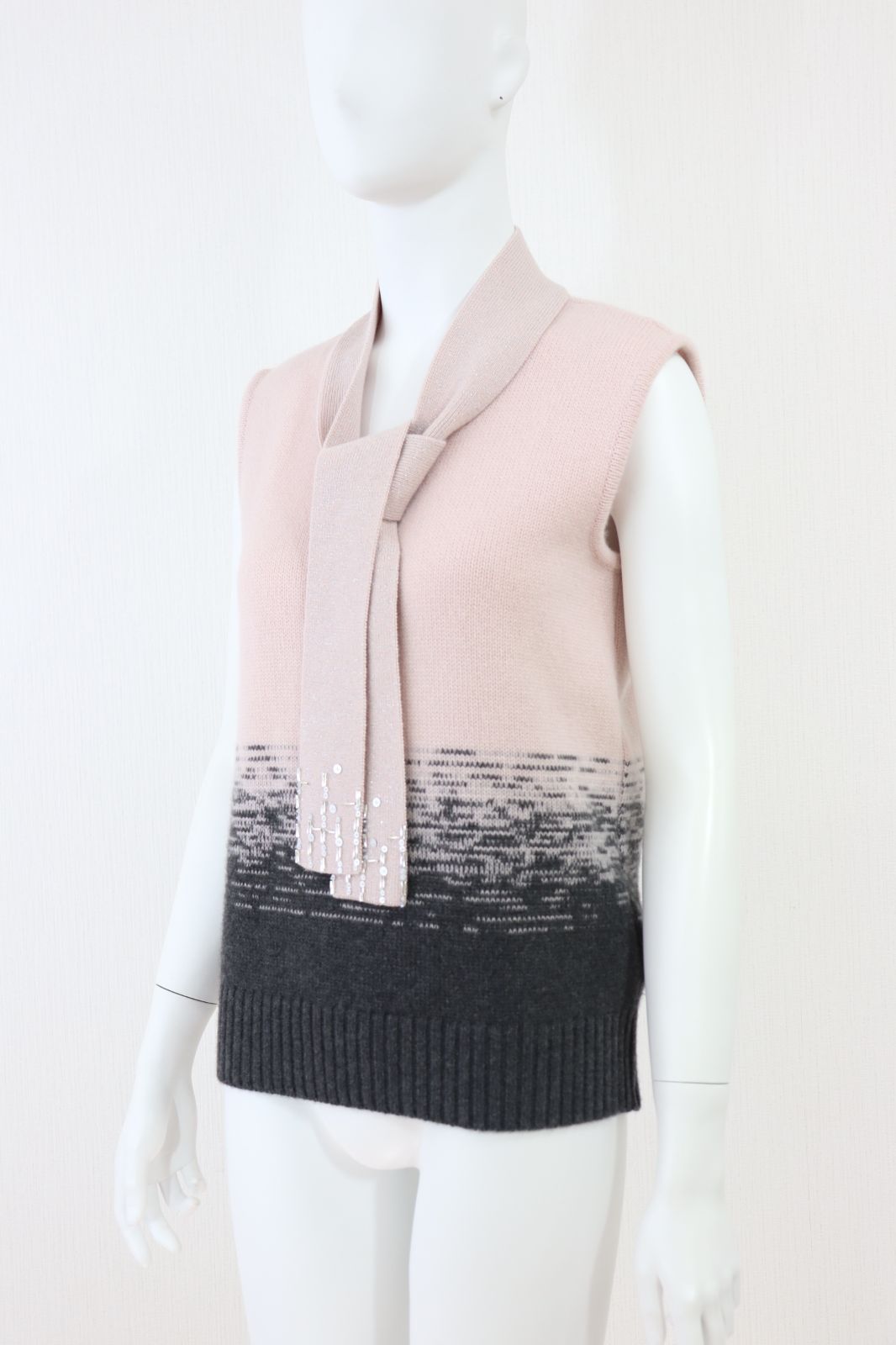 Rene（売れ筋商品|||ルネ）　カシミヤニットセットアップ　6242858　6242848 2022年商品　アンサンブル Rene Rene（ルネ） カシミヤニットセットアップ 6242858 6242848