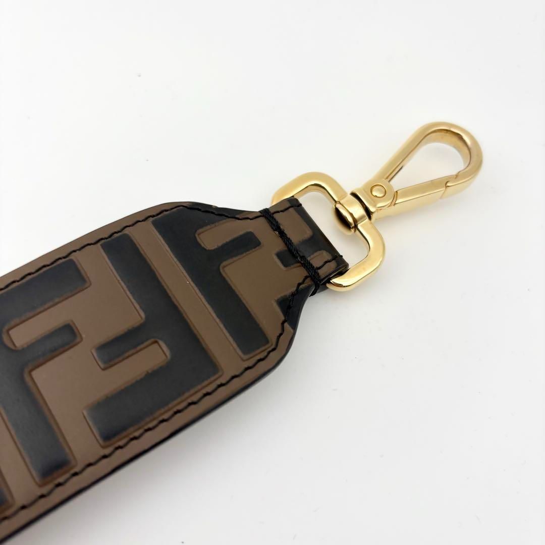 【保管袋付き】FENDI ミニ　ストラップユー　フラワー　ロゴ　ショルダー FENDI フェンディ ストラップユー ロング ショルダーストラップ