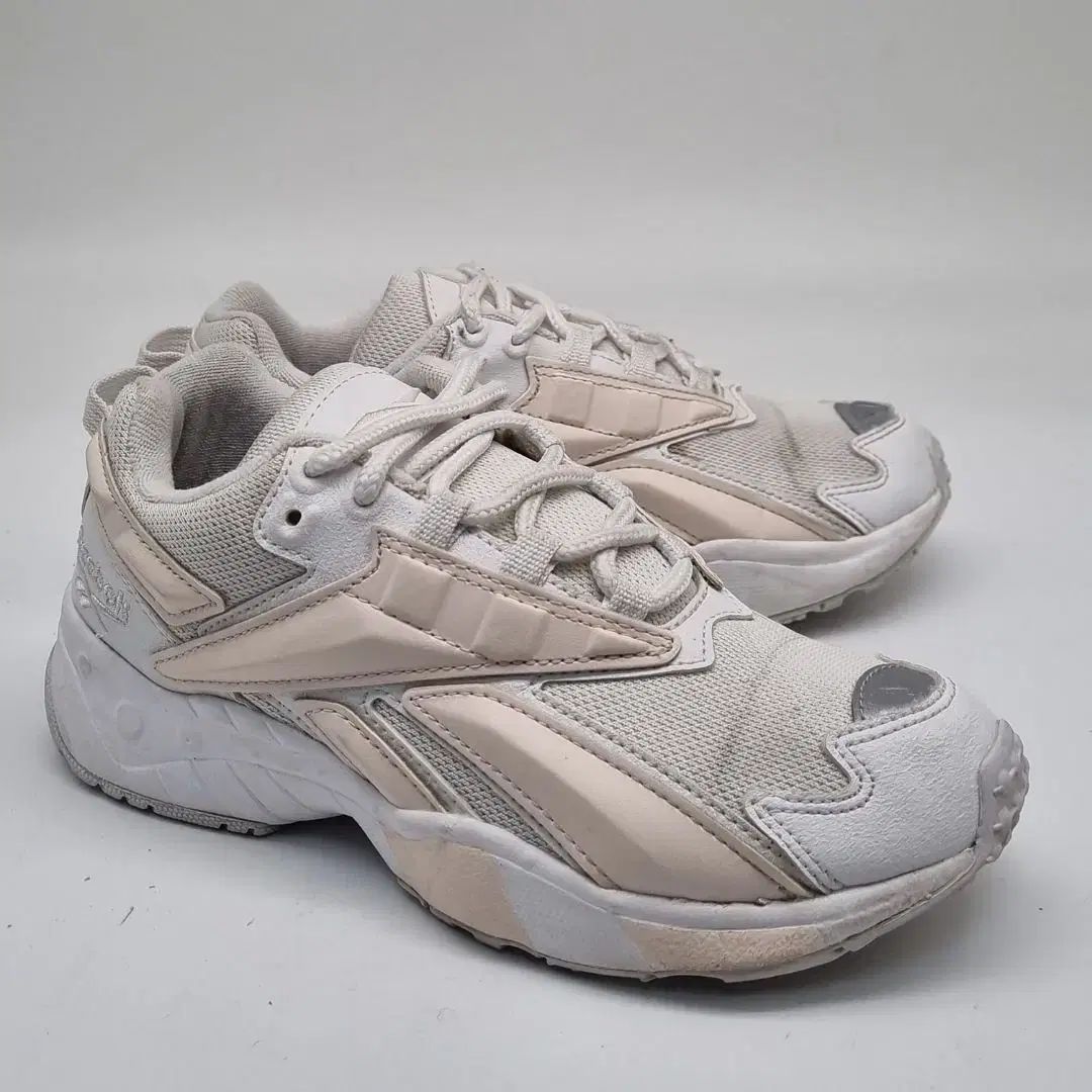 Reebok(リーボック) 間隔 96 スニーカー 225_